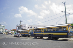 Chicken bus en Belice